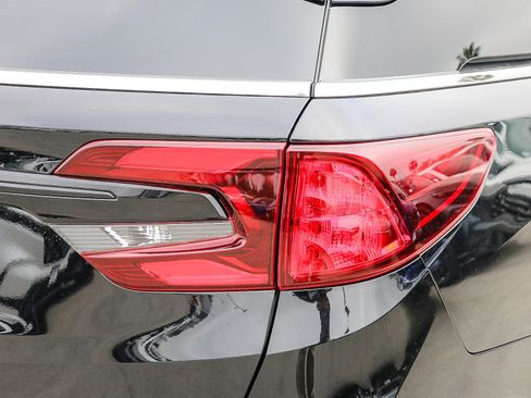 New 2026 Honda Odyssey Touring image 10