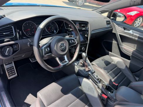 Used 2021 Volkswagen GTI Autobahn FWD image 6