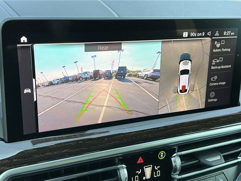 Used 2025 BMW X4 xDrive30i w/ Premium Package image 16