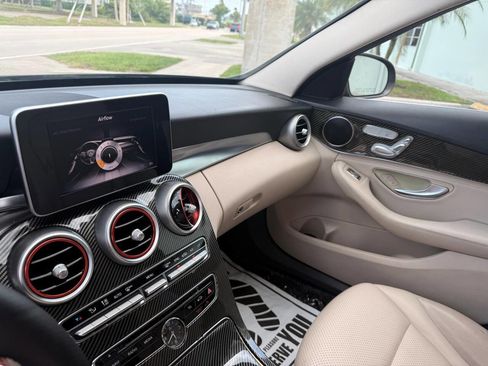 Used 2015 Mercedes-Benz C 300 Sedan image 17