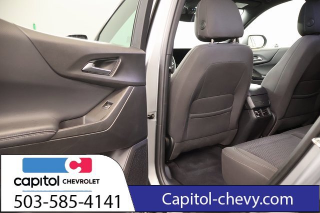 Used 2025 Chevrolet Equinox LT AWD/4WD image 26