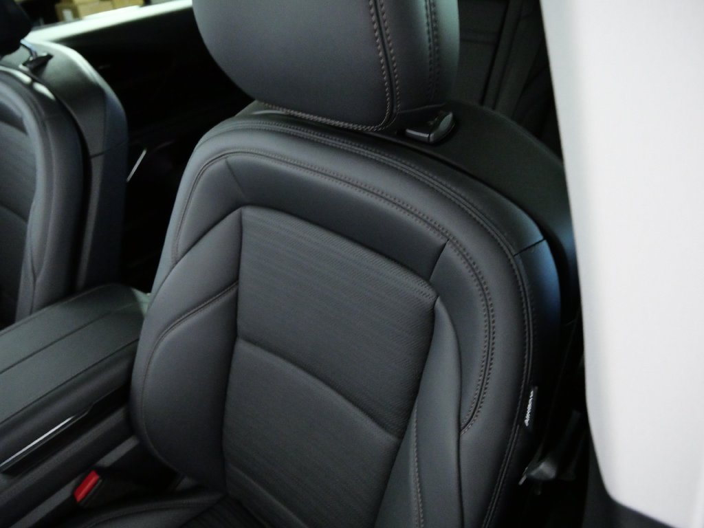 New 2026 Lincoln Nautilus Reserve AWD/4WD image 16