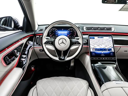 New 2026 Mercedes-Benz S 580 4MATIC Sedan image 4