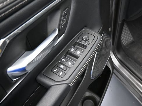 New 2026 RAM 1500 Laramie AWD/4WD image 14