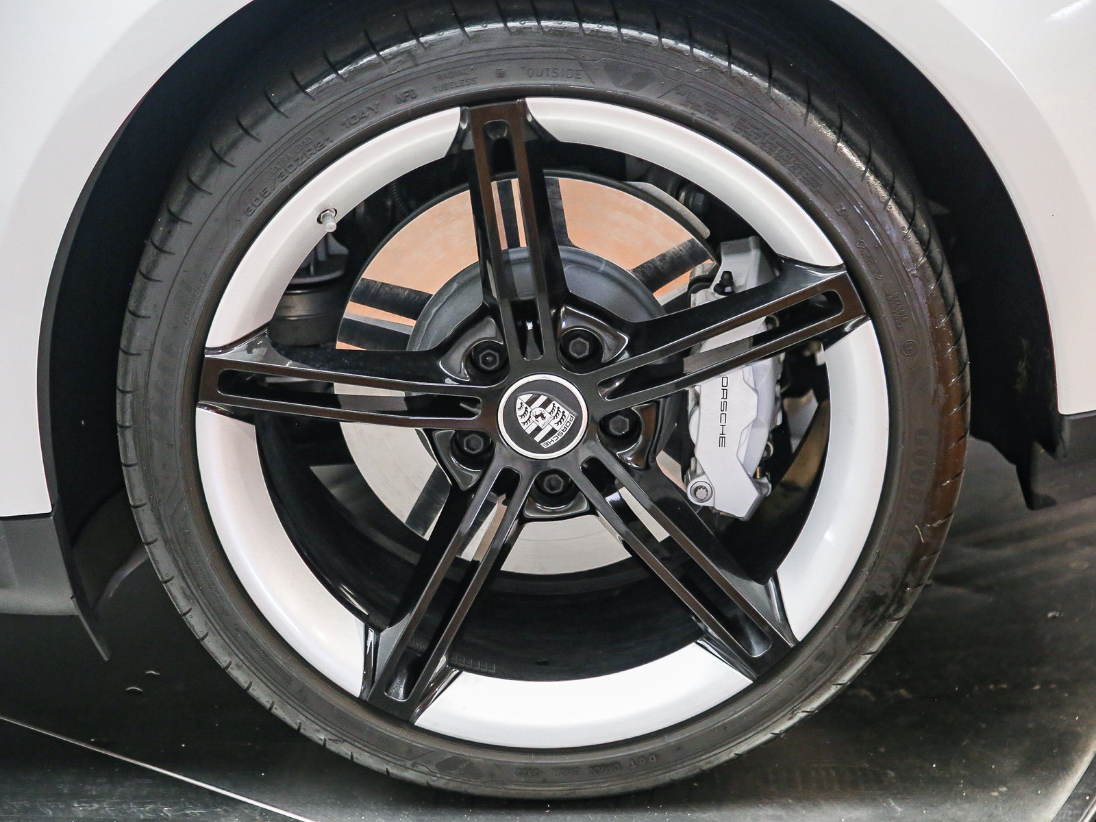 Certified 2024 Porsche Taycan 4S w/ Premium Package AWD/4WD image 14