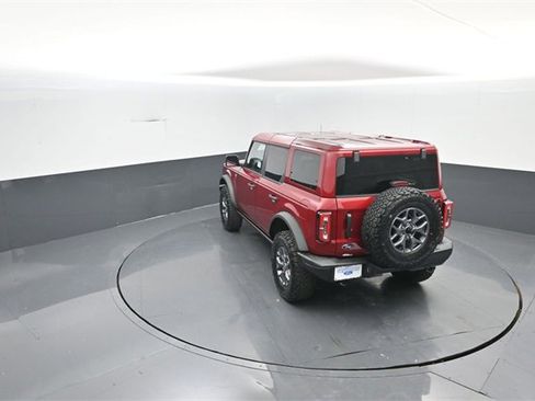 New 2025 Ford Bronco Badlands image 19