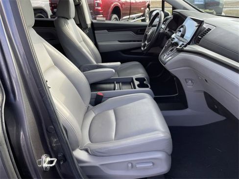 Used 2019 Honda Odyssey EX-L image 17