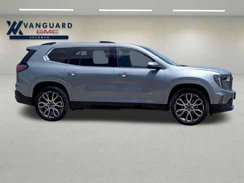 New 2026 GMC Acadia Denali Ultimate w/ LPO, Floor Liner Package AWD/4WD image 2