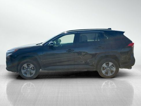 Used 2024 Toyota RAV4 XLE w/ Convenience Package AWD/4WD image 4