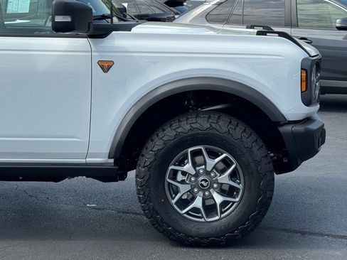 New 2025 Ford Bronco Badlands image 44