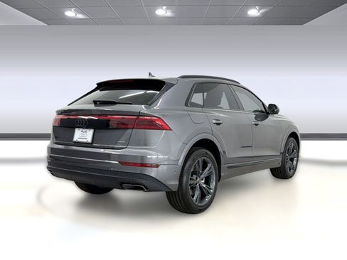 New 2026 Audi Q8 Premium AWD/4WD image 9