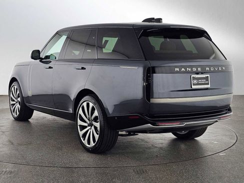 New 2026 Land Rover Range Rover SE AWD/4WD image 3