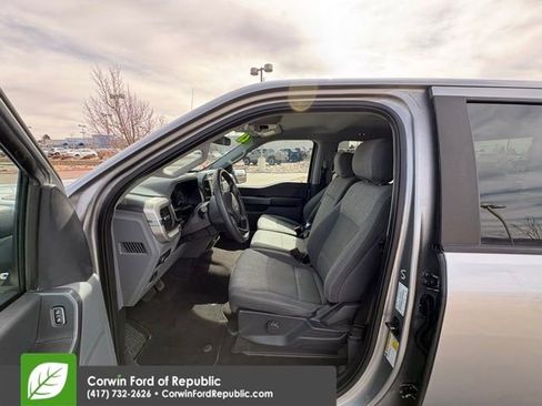 Used 2021 Ford F150 XLT AWD/4WD image 14