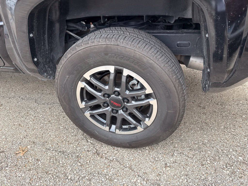 Used 2026 Toyota Tacoma TRD Sport AWD/4WD image 9