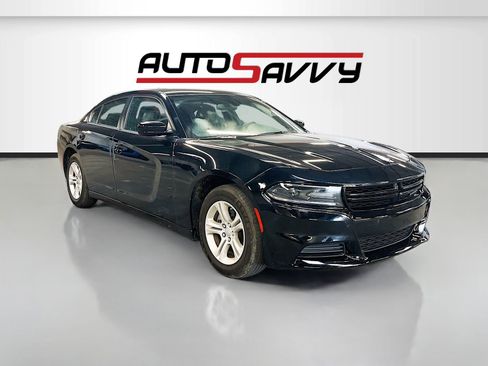 Used 2023 Dodge Charger SXT RWD image 1