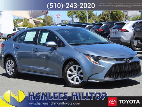Used 2020 Toyota Corolla LE FWD image 1
