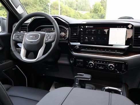 New 2026 GMC Sierra 1500 Elevation w/ Elevation Premium Package AWD/4WD image 31