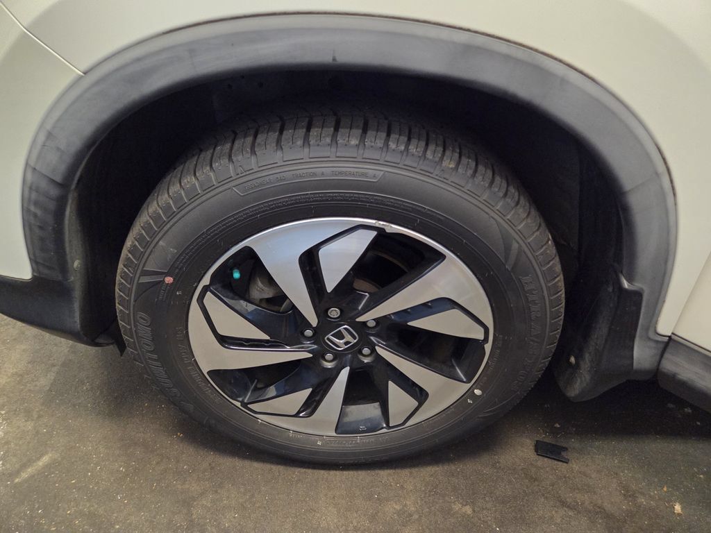 Used 2016 Honda CR-V Touring image 6