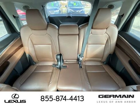 Used 2017 Acura MDX SH-AWD w/ Technology Package image 16