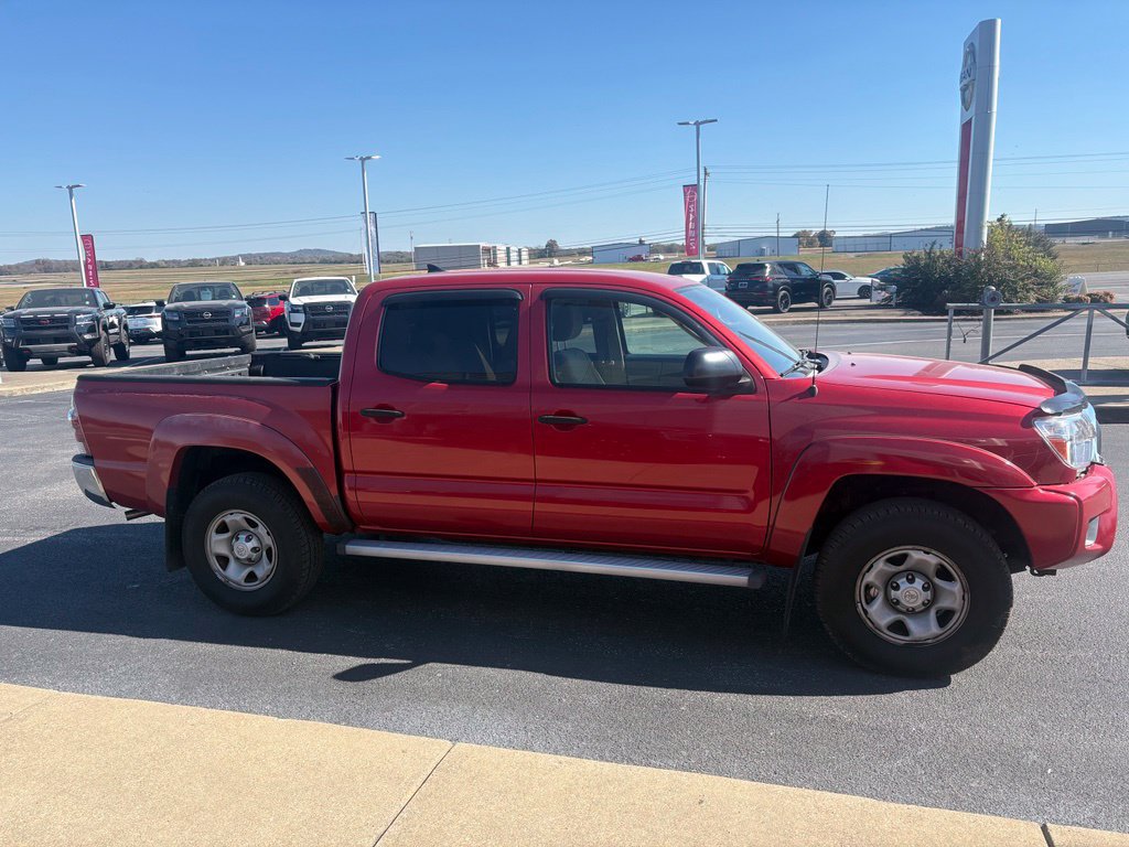 Used 2012 Toyota Tacoma PreRunner w/ SR5 Pkg RWD image 2