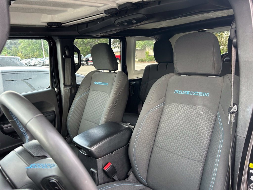 Used 2024 Jeep Wrangler Unlimited Rubicon 4xe AWD/4WD image 19