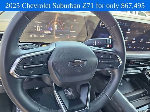 Used 2025 Chevrolet Suburban Z71 AWD/4WD image 23