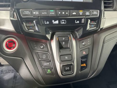 Used 2024 Honda Odyssey Sport image 9