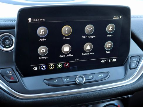 Used 2025 Chevrolet Blazer LT image 23