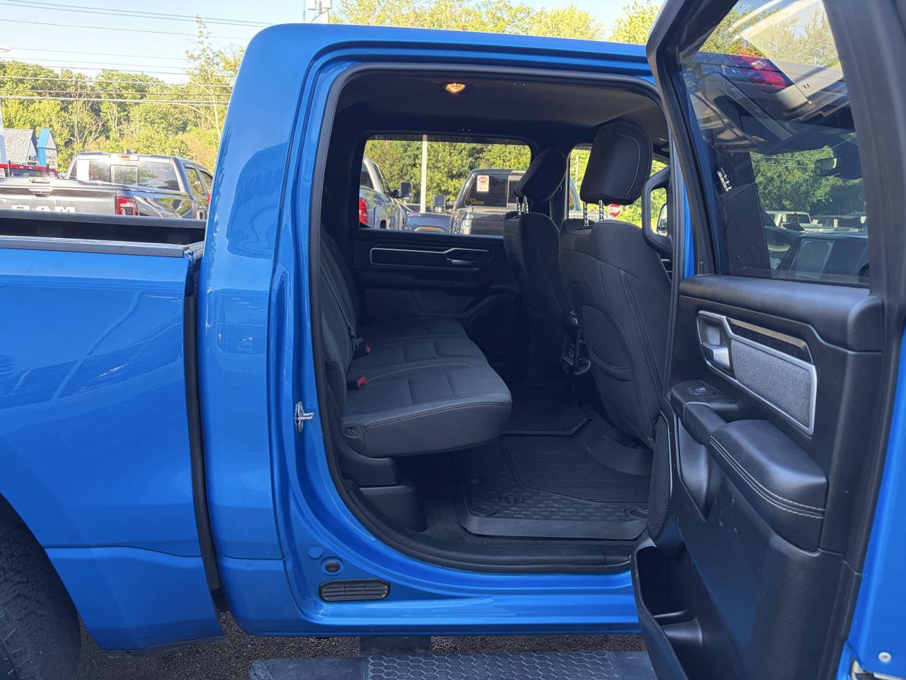 Used 2020 RAM 1500 Big Horn AWD/4WD image 42