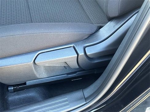 New 2026 Nissan Kicks S image 21