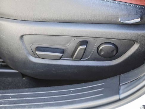 Used 2024 MAZDA CX-50 AWD 2.5 Turbo w/ Cargo Package image 19