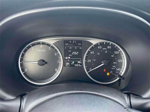 Certified 2025 Nissan Kicks Play S image 55