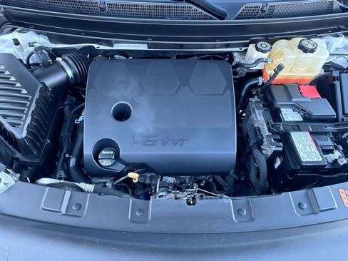 Used 2020 Buick Enclave Avenir w/ Avenir Technology Package image 31