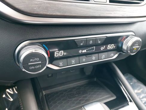 New 2025 Nissan Altima 2.5 SL FWD image 20