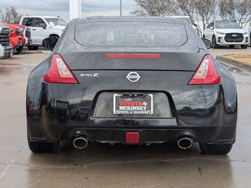 Used 2016 Nissan 370Z Base image 7