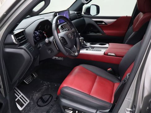 Used 2023 Lexus LX 600 F Sport image 28