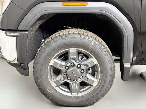 New 2026 GMC Sierra 2500 SLT w/ SLT Convenience Package image 19