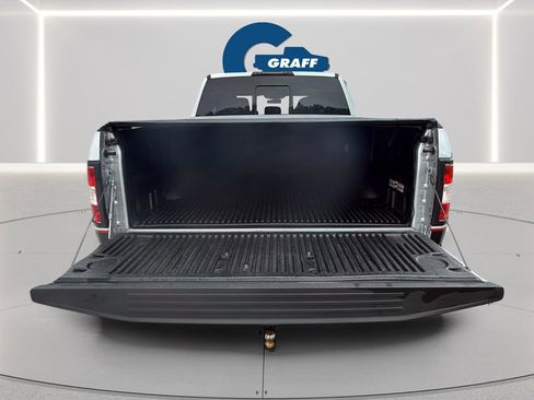 Used 2019 Ford F150 XLT w/ Equipment Group 302A Luxury AWD/4WD image 16