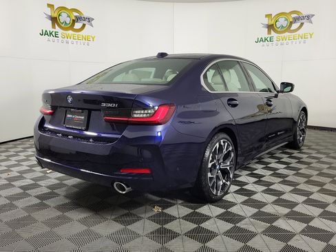 New 2026 BMW 330i xDrive Sedan w/ Premium Package AWD/4WD image 7