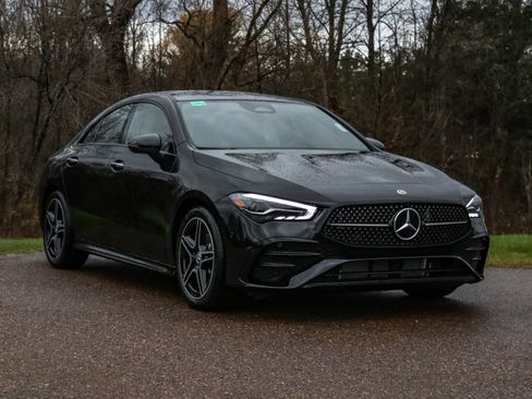 New 2026 Mercedes-Benz CLA 250 4MATIC image 2