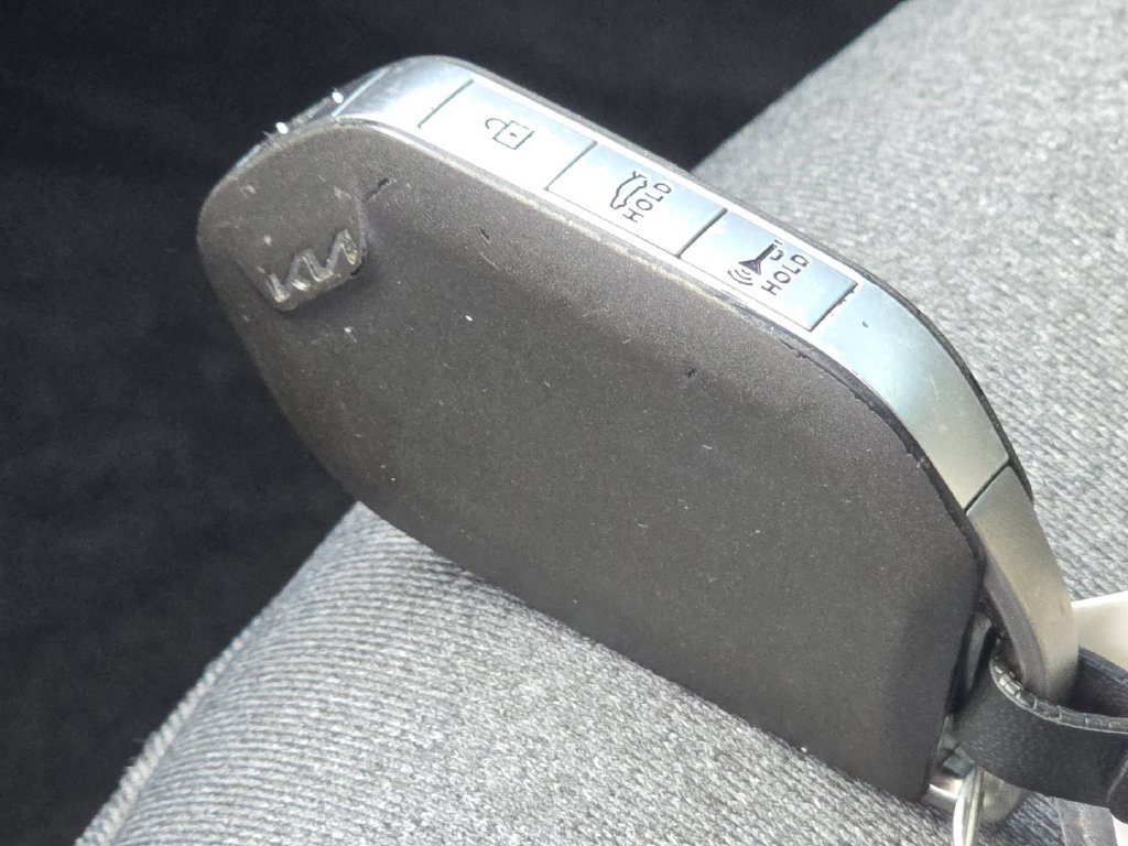 Used 2025 Kia K4 EX FWD image 32
