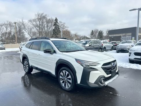 Certified 2023 Subaru Outback Limited image 15