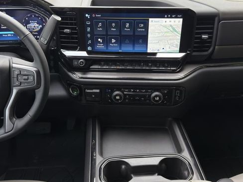 New 2026 Chevrolet Silverado 2500 ZR2 AWD/4WD image 14