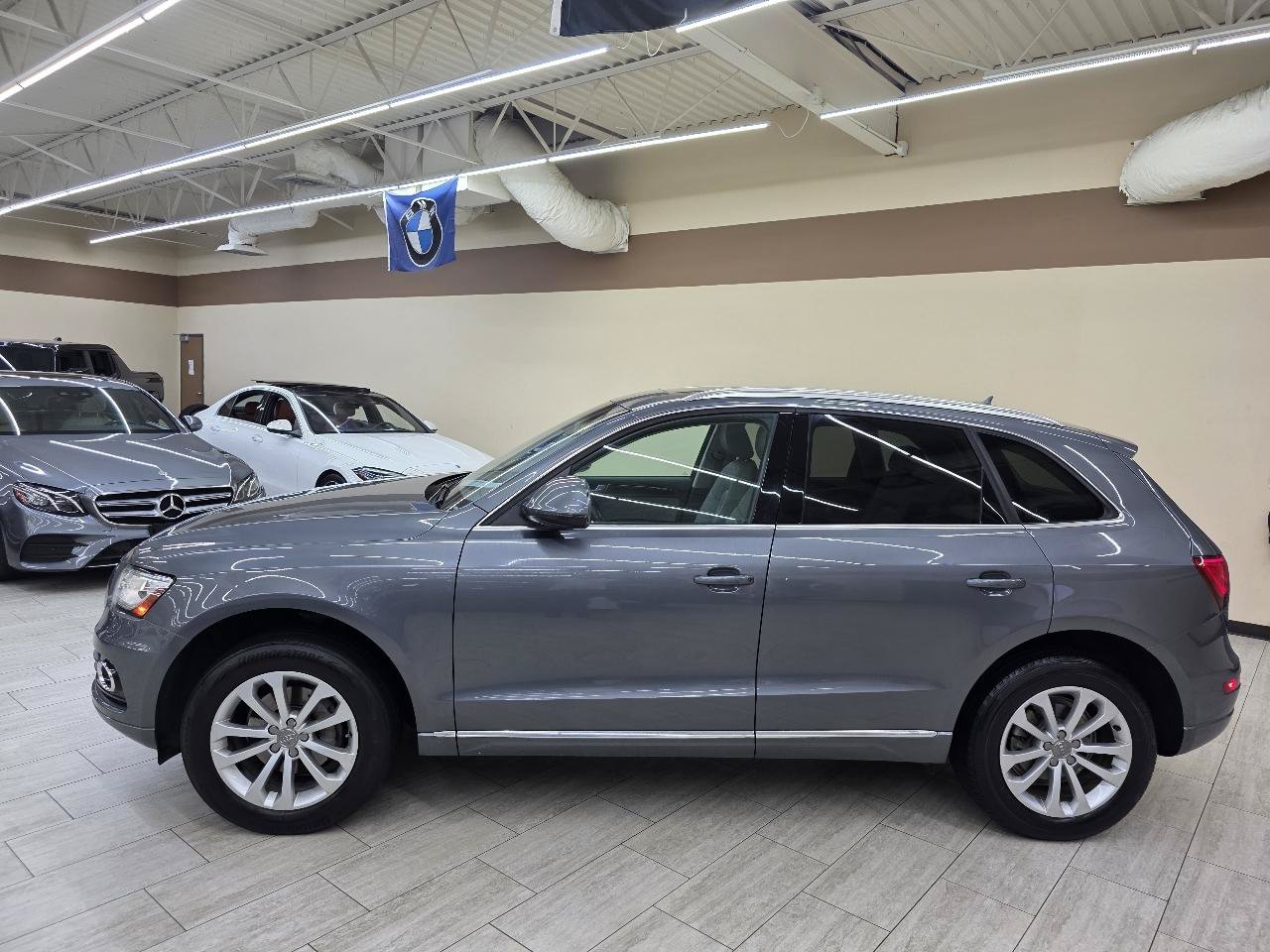 Used 2014 Audi Q5 2.0T Premium Plus AWD/4WD image 9