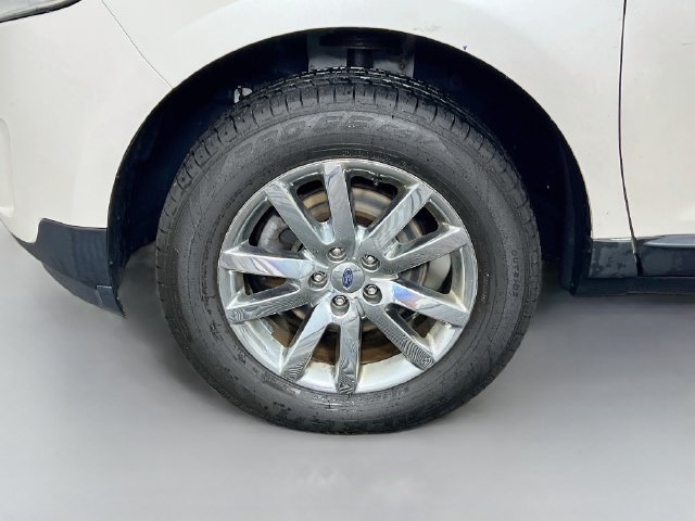 Used 2014 Ford Edge SEL w/ Equipment Group 205A AWD/4WD image 27