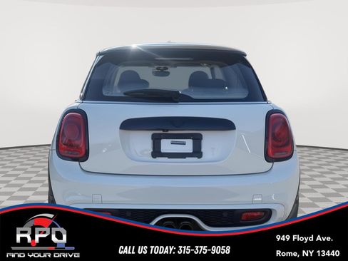 Used 2019 MINI Cooper S w/ Signature Upholstery Package image 4