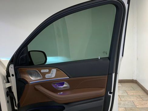 Used 2024 Mercedes-Benz GLE 350 4MATIC w/ AMG Line Exterior image 68