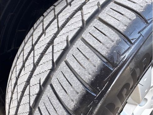 Used 2004 Nissan 350Z Enthusiast w/ Aerodynamics Pkg image 18