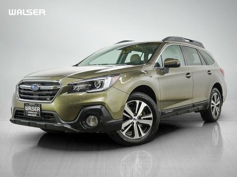 Used 2019 Subaru Outback 3.6R Limited w/ Popular Package #2 AWD/4WD image 1