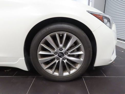 Used 2023 INFINITI Q50 Luxe w/ Cargo Package RWD image 17
